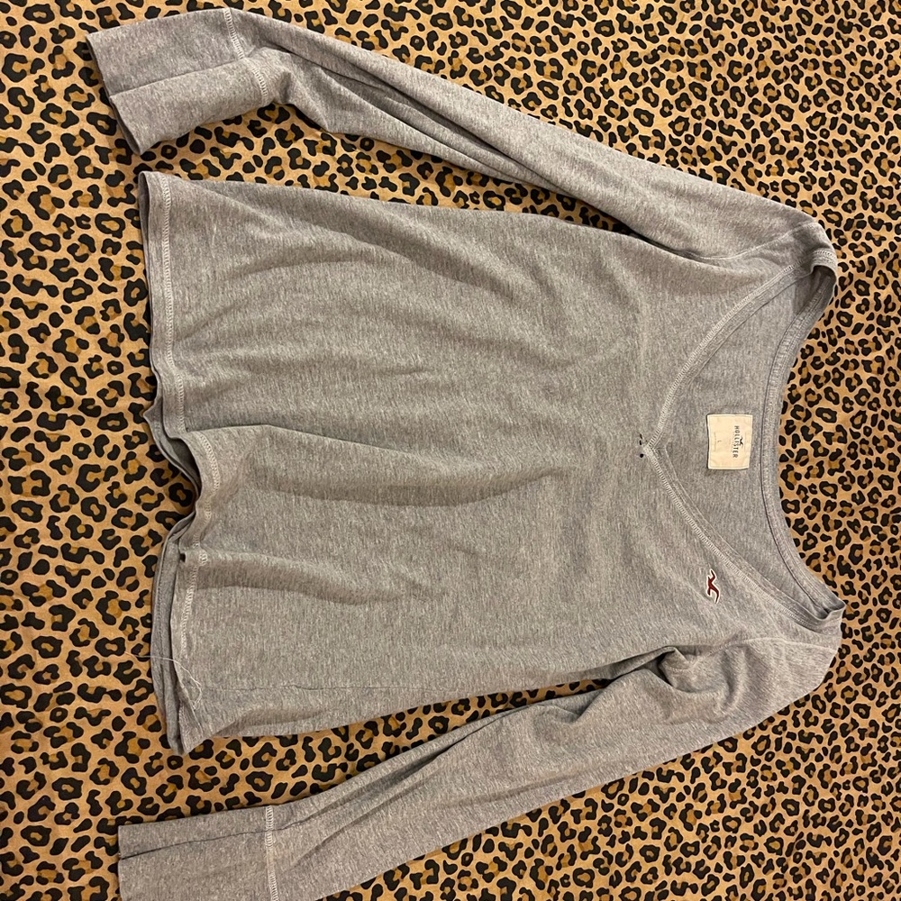 Hollister shirt